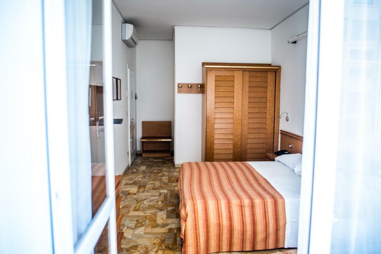 אלסיו Hotel West End מראה חיצוני תמונה