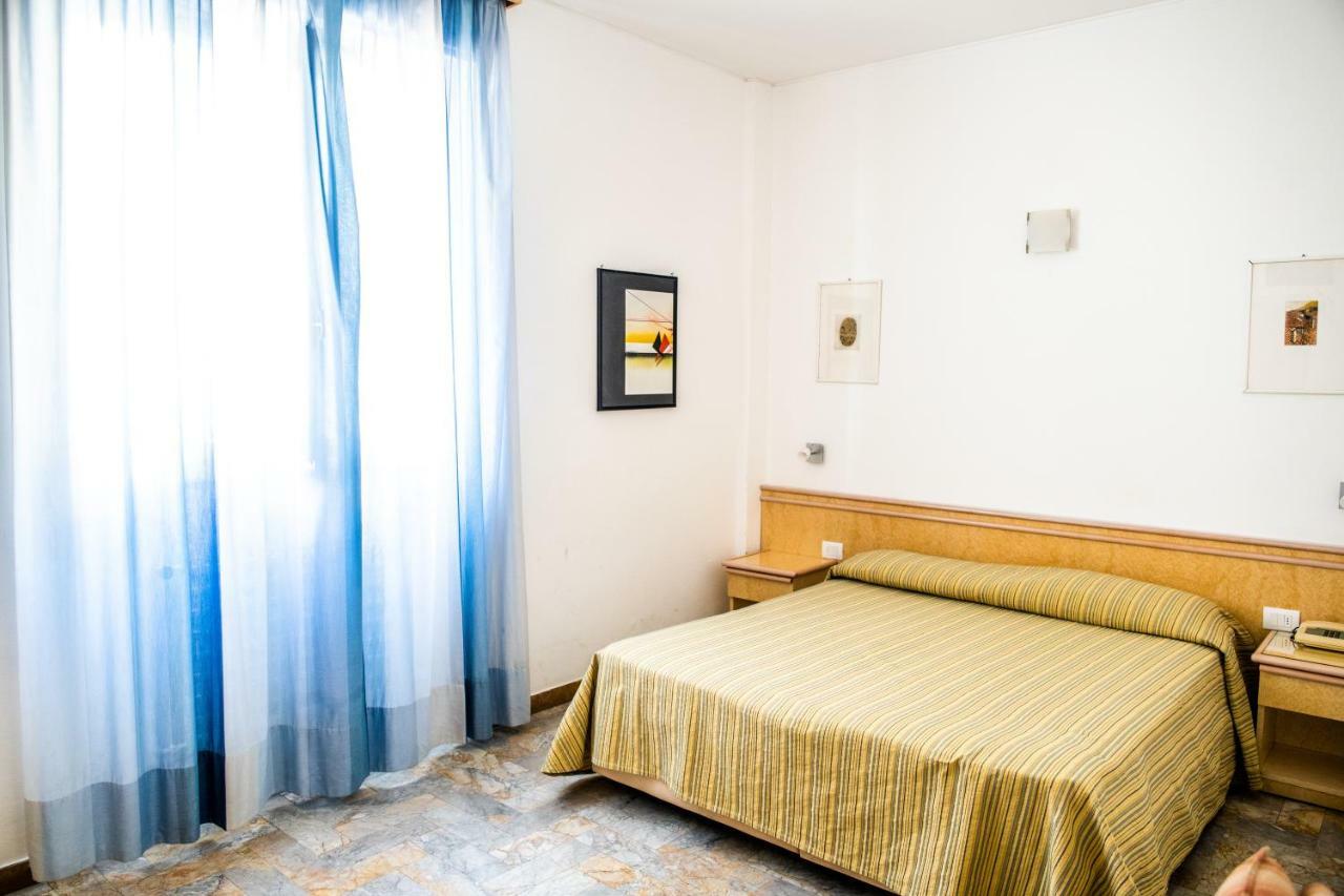 אלסיו Hotel West End מראה חיצוני תמונה