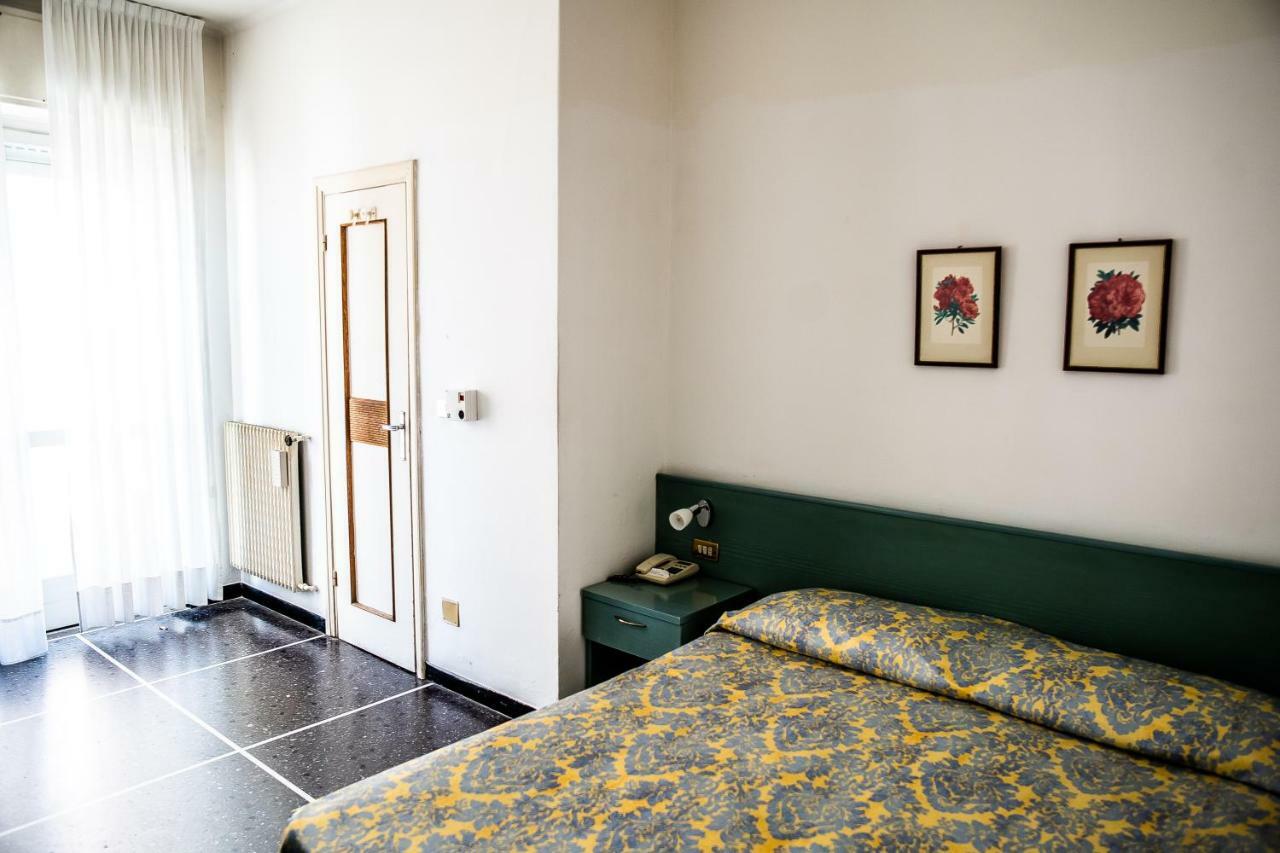 אלסיו Hotel West End מראה חיצוני תמונה