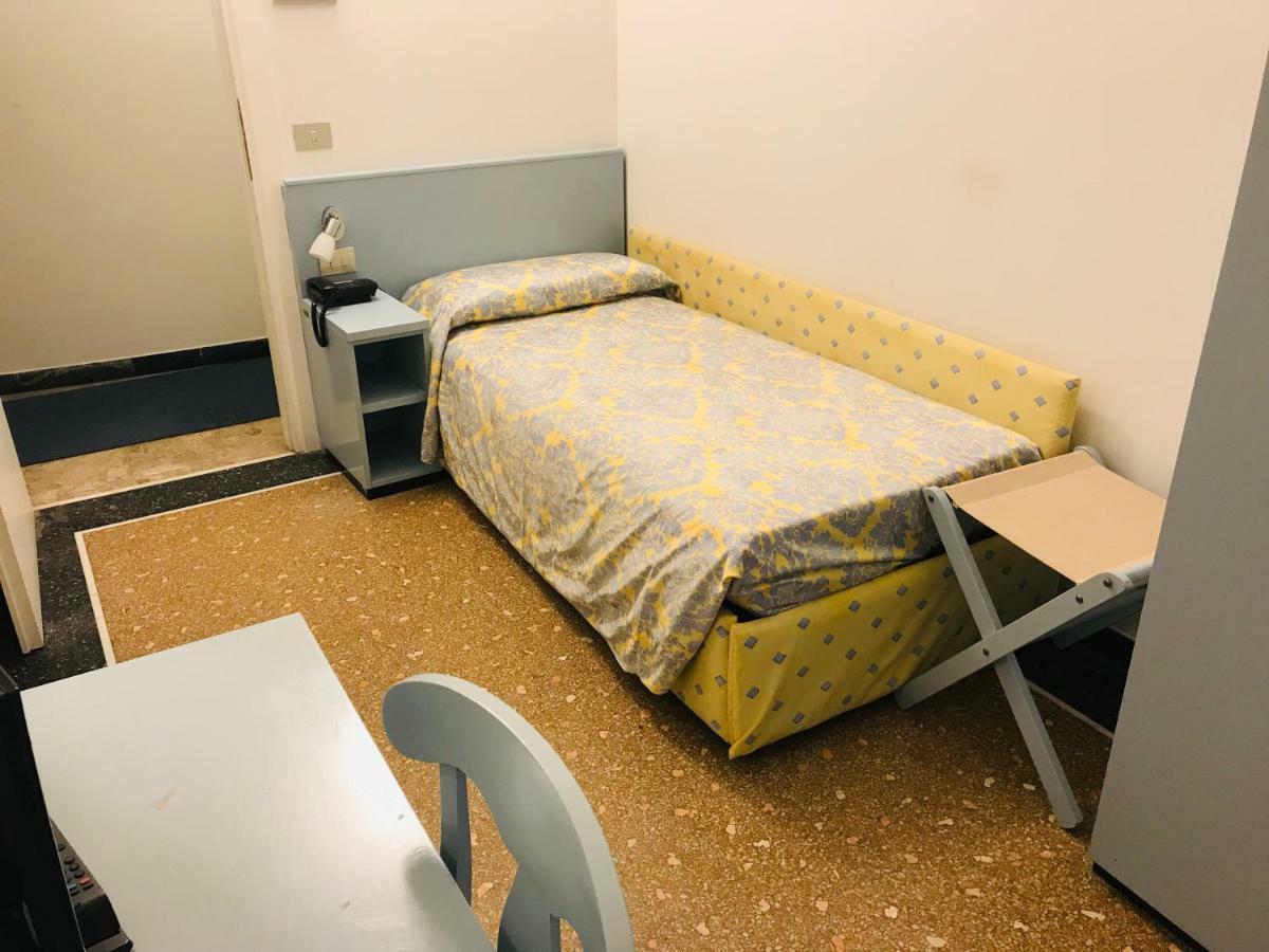 אלסיו Hotel West End מראה חיצוני תמונה