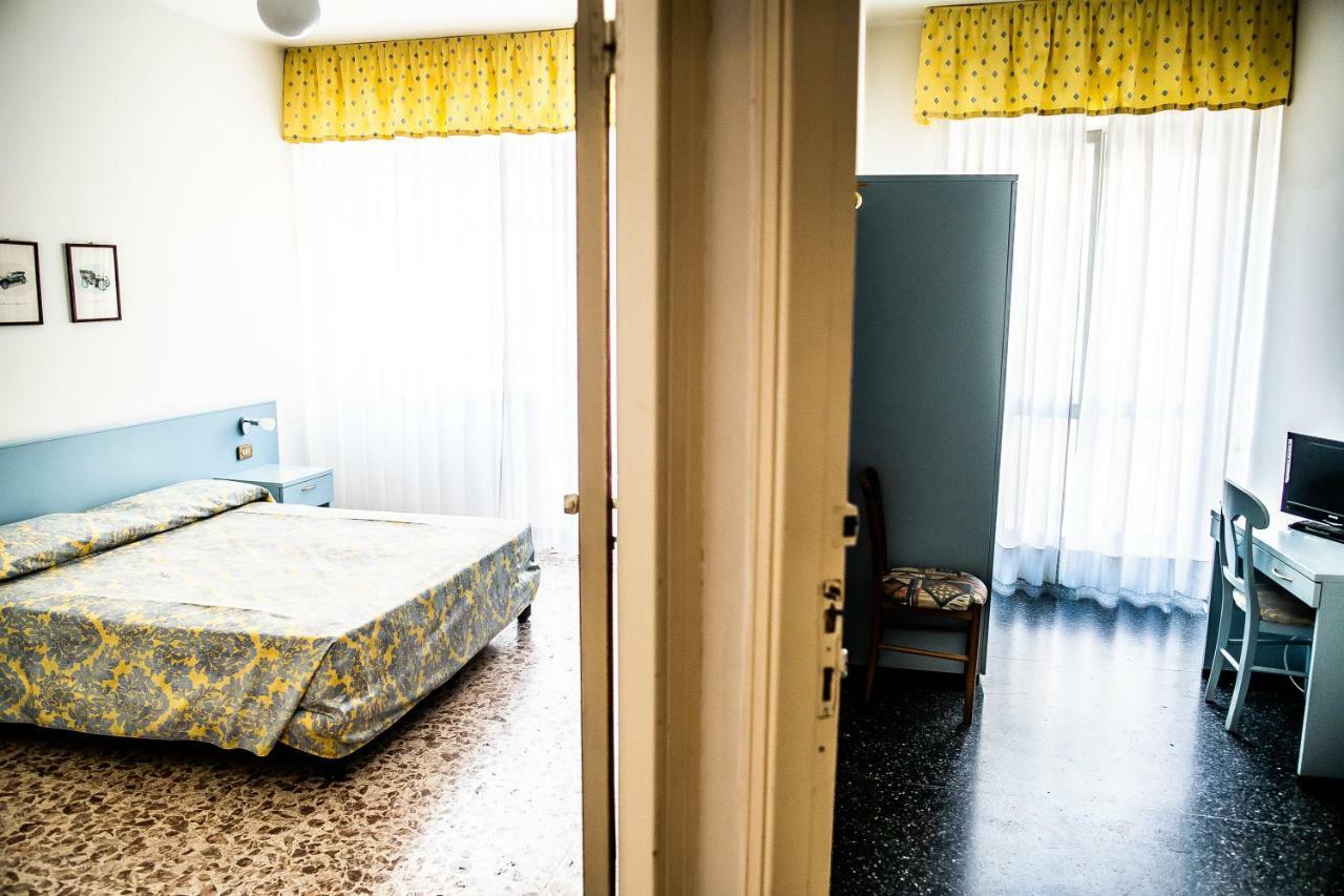 אלסיו Hotel West End מראה חיצוני תמונה