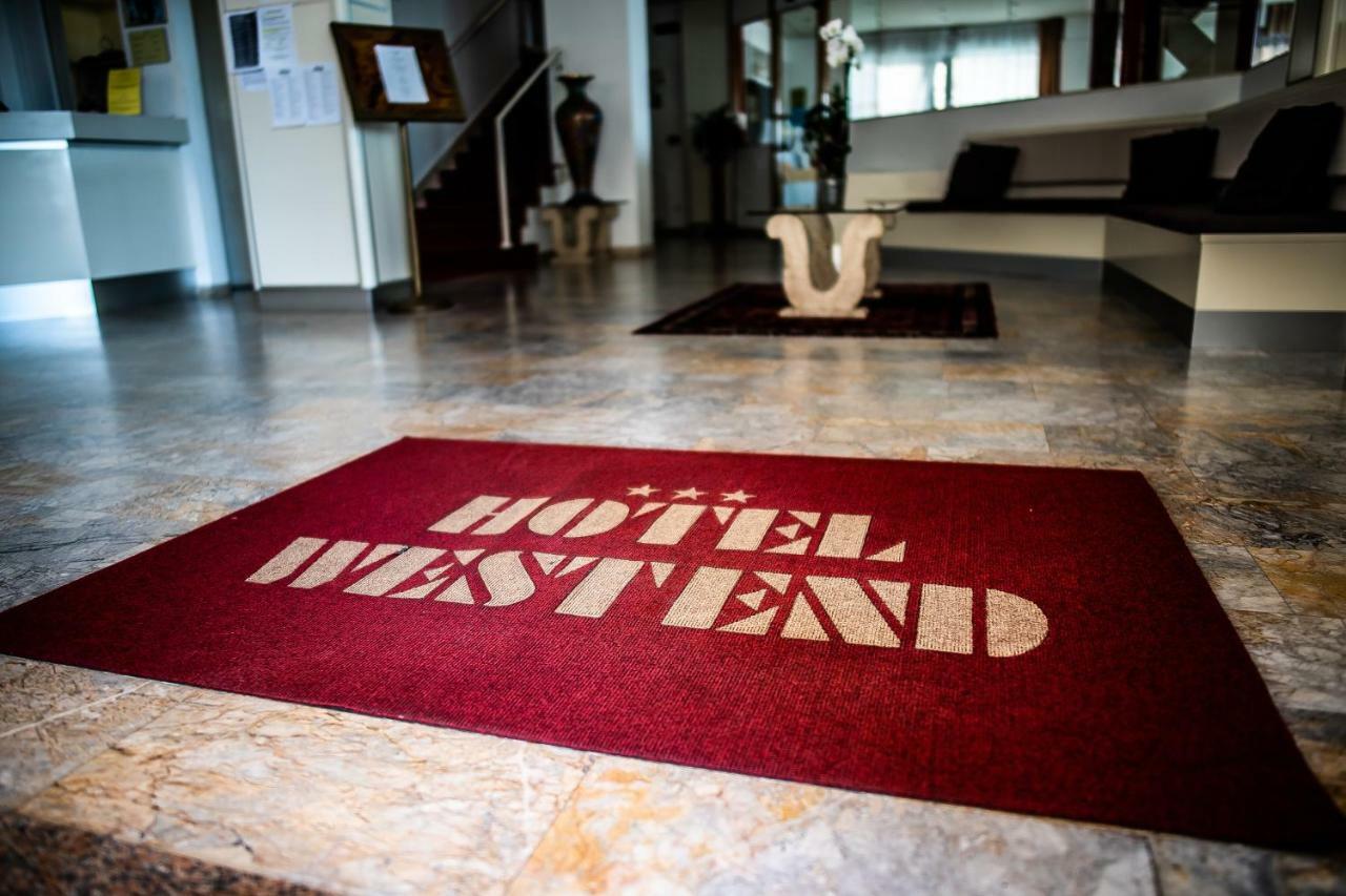 אלסיו Hotel West End מראה חיצוני תמונה